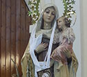 La Virgen...